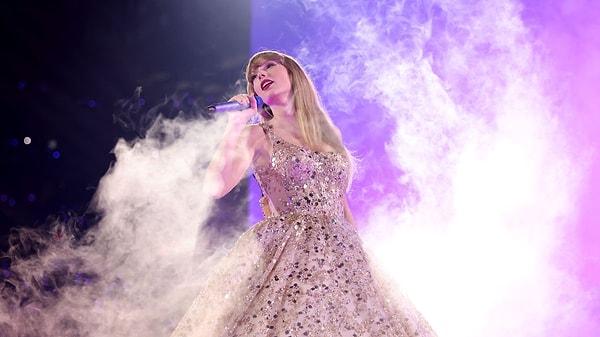 Ticket Prices and Averages: Analyzing 'The Eras Tour' Financial Landscape