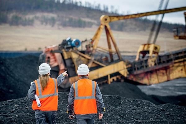 Maden ve metal sektöründe ortalama maaş zammı beklentisi yüzde 51 oldu.
