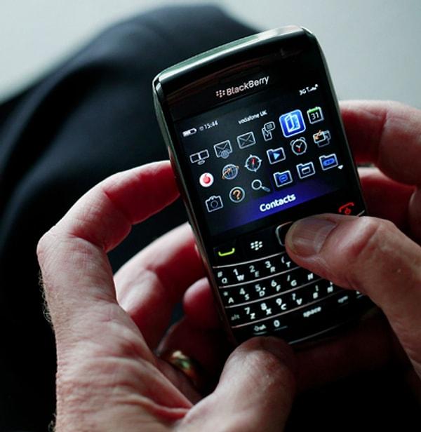 Bir dönemin popüler telefonu olan BlackBerry'nin ortaya çıkış hikayesini anlatan 'BlackBerry' filmi geçtiğimiz mayıs ayında izleyiciyle buluştu.