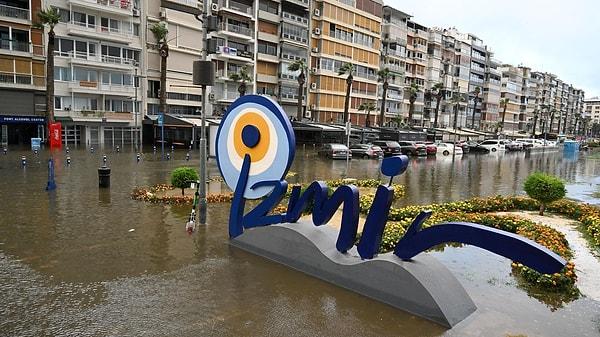 İzmir geçtiğimiz günlerde kuvvetli yağış ve fırtınanın etkisi altında kaldı.