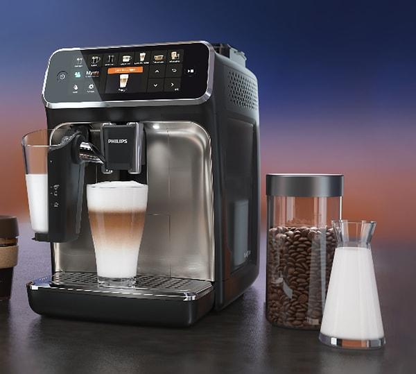 2. Philips 5000 Serisi LatteGo Espresso Makinesi