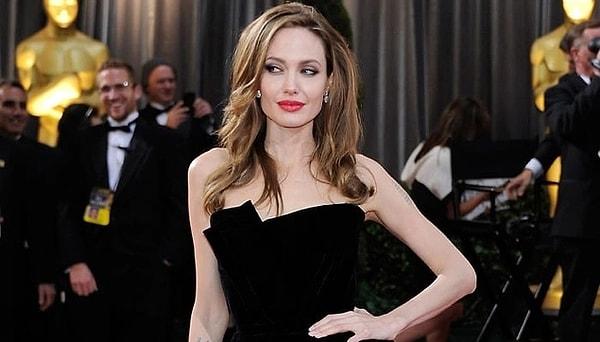 Angelina Jolie ise Hollywood'un sağlıklı bir yer olmadığını söyleyerek taşınmak istediği ülkeyi açıkladı.