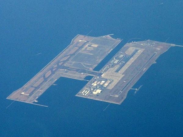 “Japonya’nın okyanus üzerinde bulunan havaalanı”