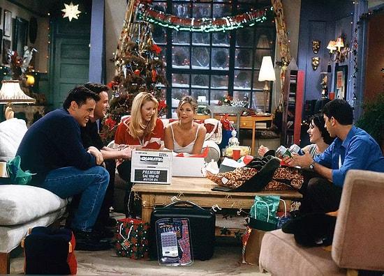 Ho-Ho-Hilarity: 'Friends' Christmas Episodes for a Festive Binge