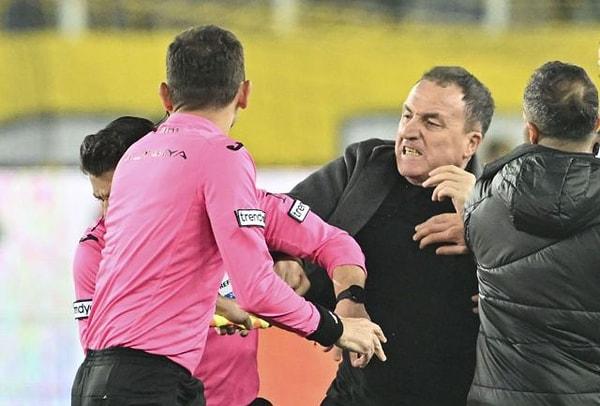 1. Halil Umut Meler'in yumruklandığı maçtan sonra Ankaragücü nasıl bir ceza almalı?
