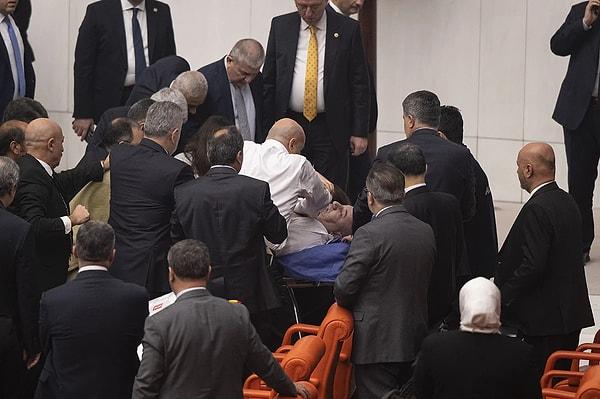 Saadet Parti Milletvekili Hasan Bitmez, 12 Aralık'ta Meclis'te kürsüde konuşma yaptığı esnada kalp krizi geçirerek yere yığılmış ardından kaldırıldığı hastanede 2 gün sonra yaşamını yitirmişti.