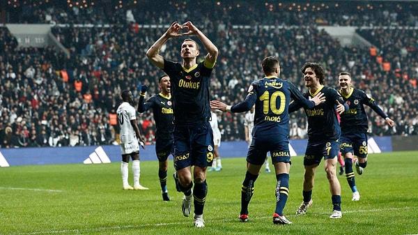 Fenerbahçe'nin Konferans Ligi'ne devam etmesi için önünde üç yol var.