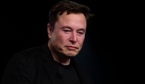 İzleyiciler Elon Musk hakkında, "Bu adam filmi izlememiş", "Elon git filmi tekrar izle", "Bu filmin en iyi yanı Elon'u tetiklemesi" gibi birbirinden goygoyvari yorumlar yaptı.