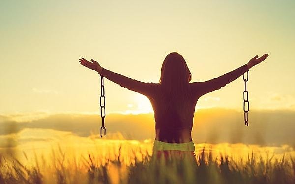 Kendi zamanınıza sahip olmak özgürlüğünüzün başlangıcıdır.