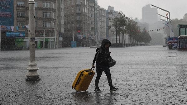 Meteoroloji verilerine göre bugün Trakya ve İstanbul'da yağışlar etkili olacak.