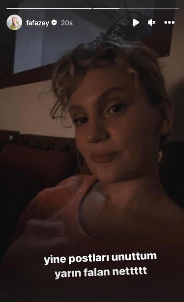 9. Farah Zeynep Abdullah, post paylaşmayı unuttu.