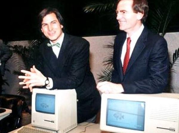 Steve Jobs ile birlikte çalışan ve Apple'ın eski CEO'su Steve John Sculley de, Steve'in Japon sanatına olan hayranlığından bahsediyor.