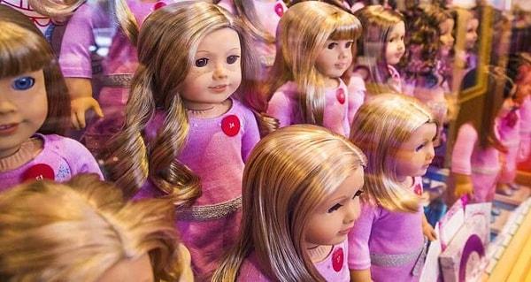 Mattel Films, Paramount Pictures ve Temple Hill Entertainment, Mattel'in sevilen "American Girl" oyuncak bebek serisini beyaz perdeye taşıma kararı aldı.