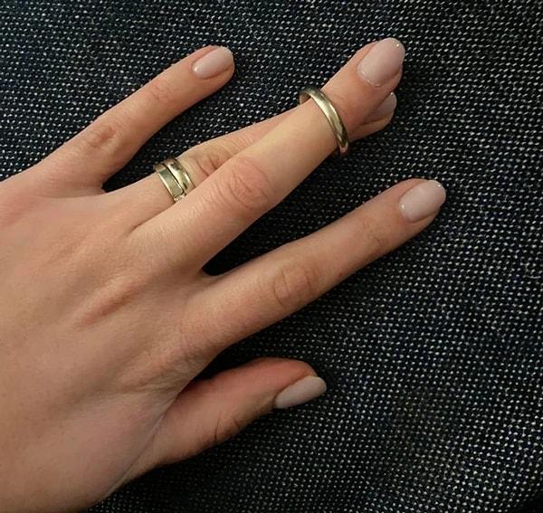 6. "Kocamın alyansına iki parmağımı rahatlıkla sığdırabiliyorum."