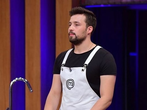 Sürekli gerilecek bir şeylerin olduğu MasterChef'te bu defa Somer Şef ve Hasan arasında ufak çaplı bir tartışma yaşandı.