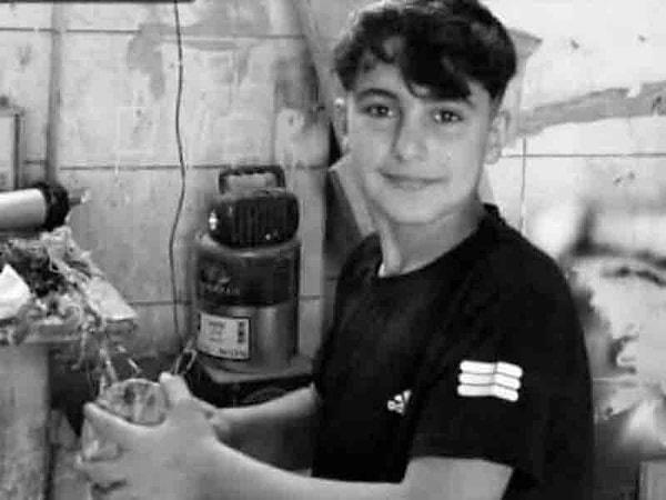 Kocaeli’de 14 yaşındaki Ömer Girgin, sabah 08.00’de geldiği tamirhanede sobayı yaktı ve oluşan patlama sonrasında hayatını kaybetti.