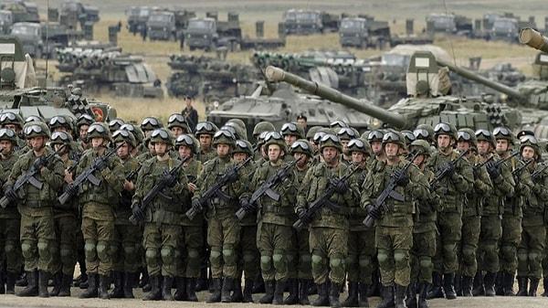 Independent'in haberine göre Putin'in Ukrayna'nın doğusundaki askerlerinin "fare humması" salgını yüzünden hastalandığı bildirildi. Salgın, Rus birliklerini kötü şekilde etkileyen viral bir hastalık.