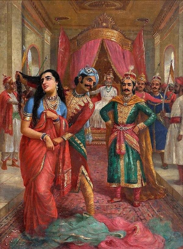 Efsaneye göre, Kral Drupada, ülkede bir okçuluk turnuvası düzenliyor ve yarışmayı kazanan Arjuna'ya kızı Draupadi'yi sunuyor. Ancak Arjuna'nın annesi  eve döndüğünde kendisine her ne kazandıysa kardeşleriyle bölüşmesi gerektiğini söylüyor ve böylece Draupadi’nin çok kocalı yaşamı başlıyor.