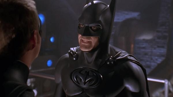 1997 yılında vizyona giren 'Batman & Robin' filminde rol alan George Clooney Entertainment Tonight'a konuştu: "Geri dönmem için dünya üzerinde yeterli uyuşturucu olduğunu düşünmüyorum." ifadelerine yer verdi.