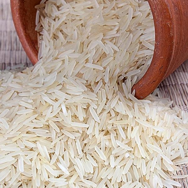 Bakliyat ürünlerinde de artışlar gözlendi. Osmancık pirinç geçtiğimiz günlerde 55-60 TL iken şu anda 80-100 TL bandında markasına göre değişkenlik gösteriyor.
