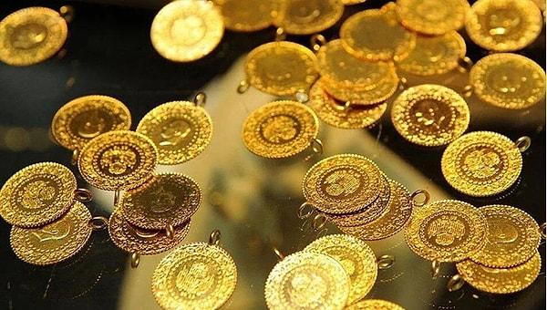 “BRİCS ülkelerinin oluşturacakları para biriminin altın ile desteklenmesi; dolar için uygulanan ve 1972 yılında sona eren Bretton Woods anlaşmasını hatırlatıyor. Şayet buna benzer bir düzenleme hayata geçirilirse altın, fiyatını yeni zirvelere taşıyabilir.”