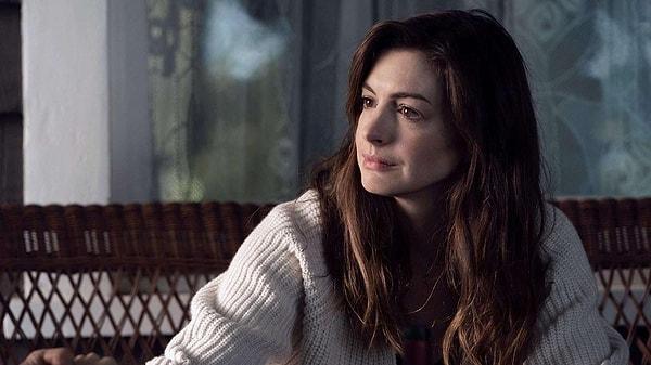 Anne Hathaway's Character: Sophie's Journey
