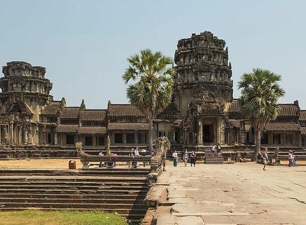 10. Angkor şehri