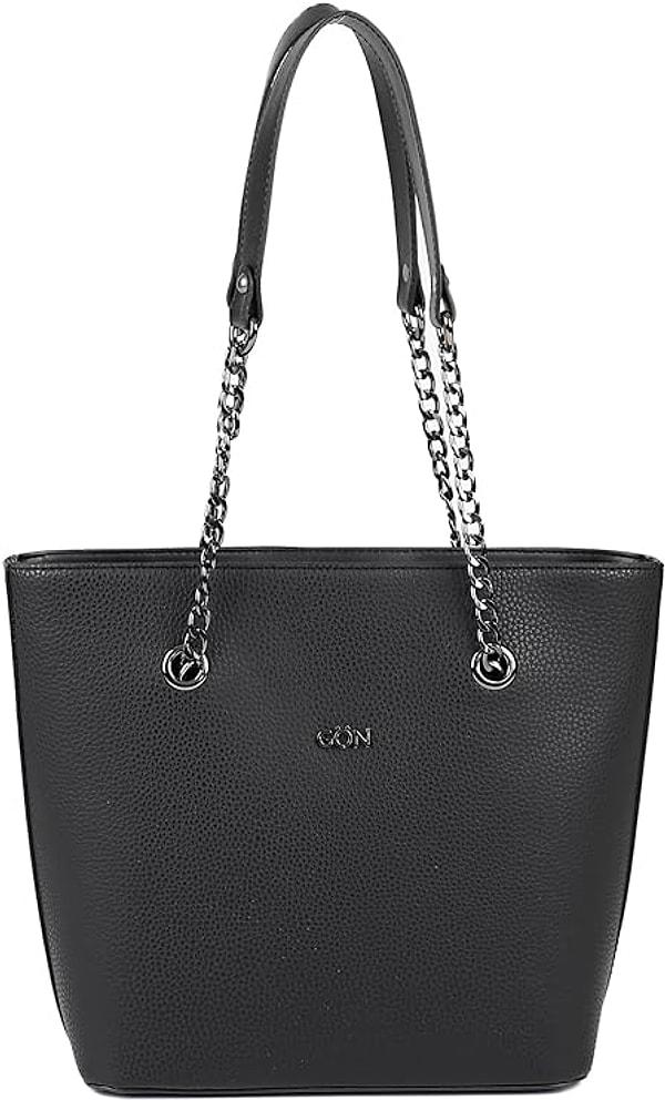 12. Siyah renk orta boy omuz çantası, hem günlük kullanım hem iş hayatında kullanım için uygun bir model.