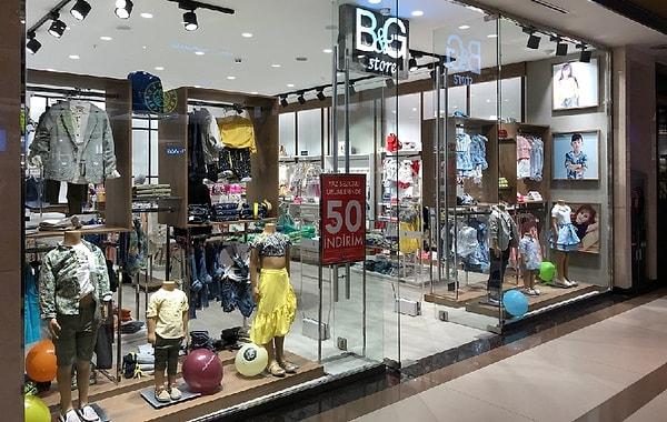 BG Store, Rusya, Azerbaycan, Suudi Arabistan, Gürcistan, İngiltere, Dubai ve Kuzey Irak olmak üzere yurt dışında da faaliyet gösteren 13 şubeye sahip olurken, çocuk tekstilinde lüks segmentte yer alan mağazalarda hem ünlü markalar hem de kendi üretimleri yer alıyor. Mağazalarda çoraplar yaklaşık 175 TL'ye satılırken, tişörtler ortalama 500 TL, elbiseler de ortalama 1.250 TL'ye satılıyor.