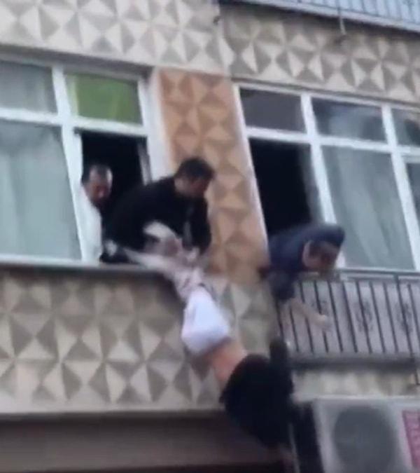 Girdiği evin sahibi tarafından polise ihbar edilen kişi, daha sonra ise camdan sarkarak kaçmaya çalıştı.