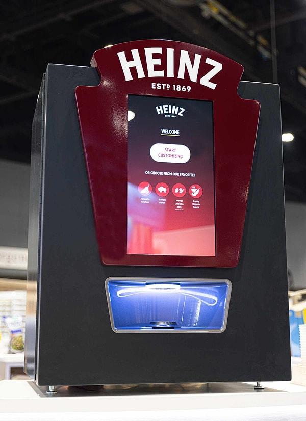 Şirketin 200 farklı sos üretebilen bu yenilikçi Remix sos makinesi, Time Dergisi'nin en iyi 100 icat listesine girerek önemli bir başarı elde etti.