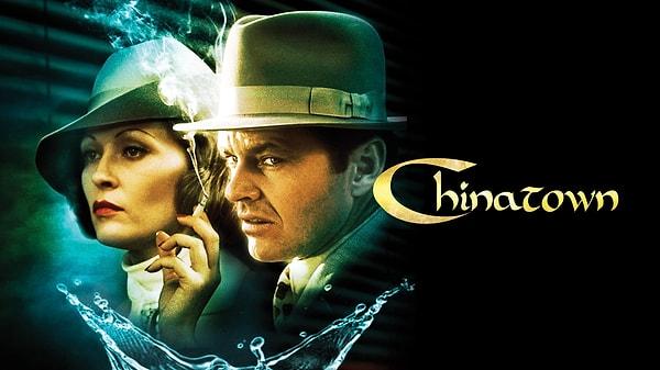 18. Eğer hayatım boyunca sadece bir tane polisiye filmi izleyebilseydim, bu film "Chinatown" olurdu. Roman Polanski tarafından yönetilen ve 1974 yılında yayınlanan bu film, polisiye türünün en ünlü ve en saygın örneklerinden biridir.