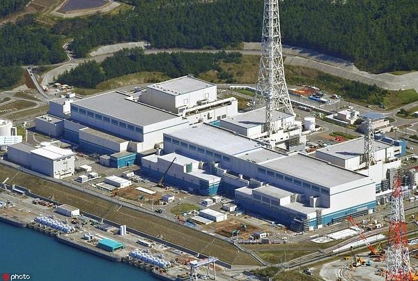 Bu tesis, 8.2 gigawatt gücündeki reaktörleriyle dikkat çekiyor ve Japonya'nın Nükleer Düzenleme Kurumu tarafından iki yıl önce getirilen faaliyet yasağının kaldırılmasının ardından yeniden faaliyete geçmeye hazırlanıyor.
