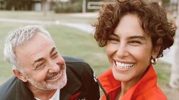 'Sıcak Saatler' dizisinin setinde tanışarak aşk yaşamaya başlayan Mehmet Aslantuğ ile Arzum Onan 27 yıl süren evlilikleri geçtiğimiz aylarda noktalamıştı.