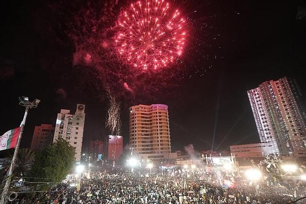 Pakistan'da geçici hükümetin Başbakanı Anvarul Hak Kakar, yeni yıl kutlamalarına ilişkin bir mesaj yayınlayarak halka "sadelik" çağrısında bulundu.