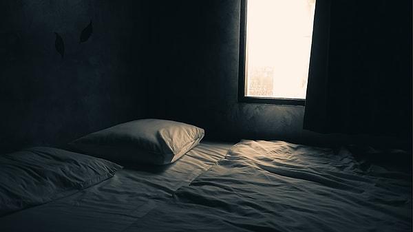4. Sleep in a dark environment.