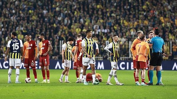 Maça çıkmayan Galatasaray ve Fenerbahçe'ye ise vatandaşlarımızdan büyük destek geldi.