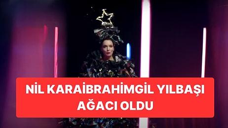 Nil Karaibrahimgil Yılbaşı Şarkısı Yayınladı: Sevimli Yılbaşı Ağacı Kostümü Dikkat Çekti