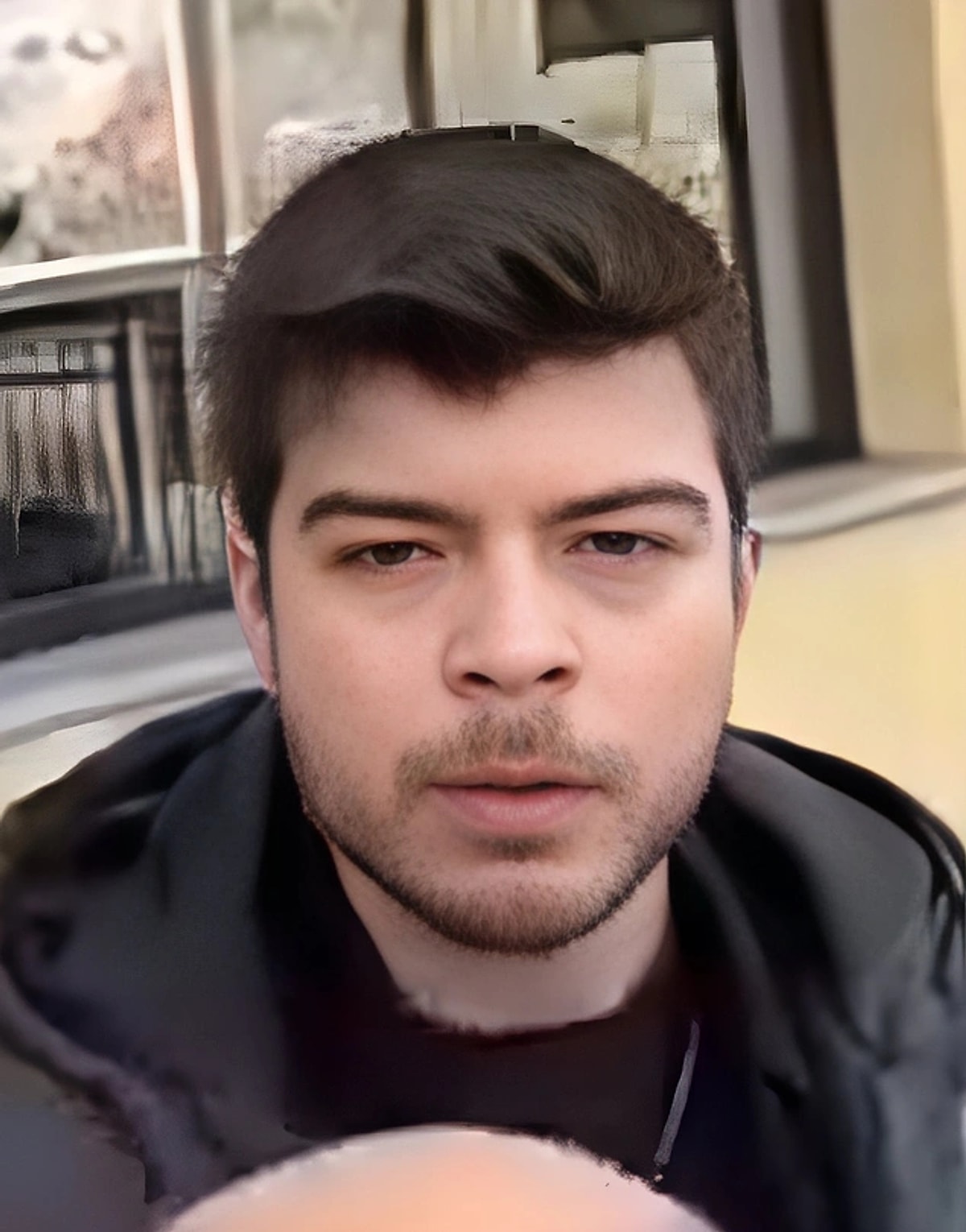 Yumruk atan Yıldız Teknik Üniversitesi Öğrencisi Ege A.'nın görüntüler...