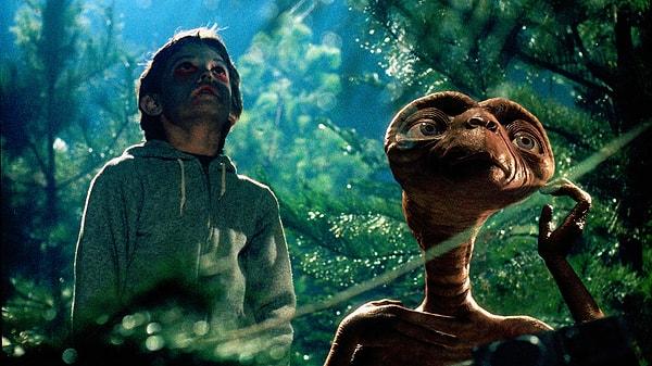 2. E.T. the Extra-Terrestrial (1982)