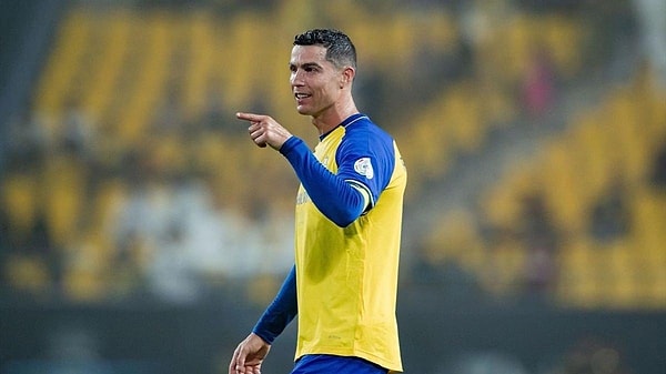 Cristiano Ronaldo Reacts to Exclusion from IFFHS's Top 10 Best ...