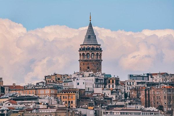 "Of course, I recommend getting a close-up view of the Galata Tower, but thanks to the surrounding places, it's impossible to navigate through the crowd... Not to mention the queue for a photo in front of it."