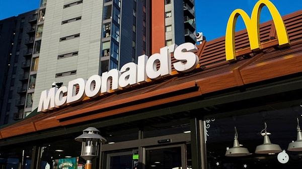 Boykot edilen markalardan olan ABD’li restoran zinciri McDonalds'ın Üst Yöneticisi Chris Kempczinski, sosyal iş ağı ve paylaşım platformu LinkedIn hesabından boykotlar hakkında bir paylaşım yaptı.