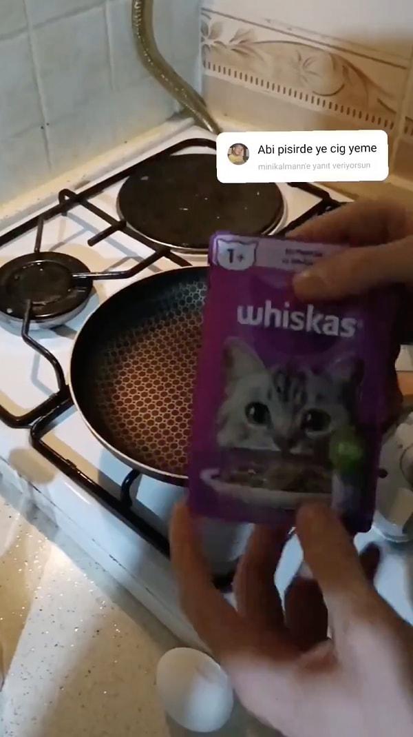 TikTok'ta bir kullanıcı, kedi maması pişirip yediği anları paylaşarak sosyal medyada adeta infial yarattı!