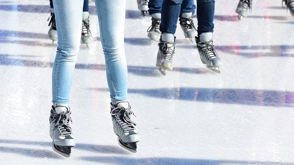 Mastering the Art of Balancing: Finding Your Ice Legs