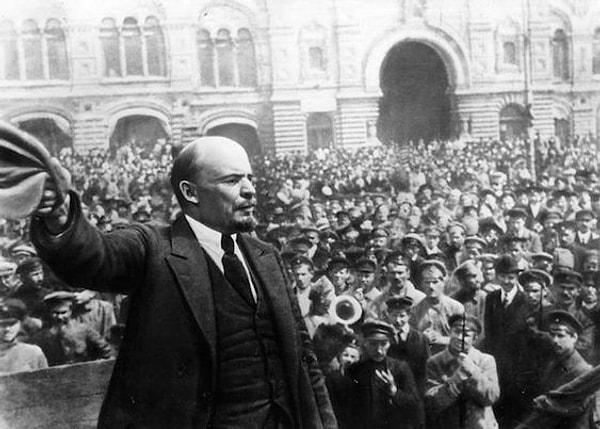 15. Bolşevik İhtilali (1917)