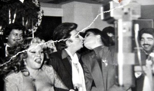 Zeki Müren'in yakın arkadaşı Nigar Uluerer'in doğum gününde kendisine bir emrivaki yaptığını ve o öpüşme fotoğrafının da o gün ortaya çıktığını açıklayan Özlem Güner,