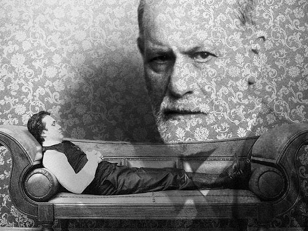 - Sigmund Freud, Alfred Adler ve Carl Jung'un rüyaları farklı şekillerde nasıl açıkladıklarını öğrenebilir miyim? Ayrıca, bu konudaki kendi görüşlerinizi de paylaşır mısınız?