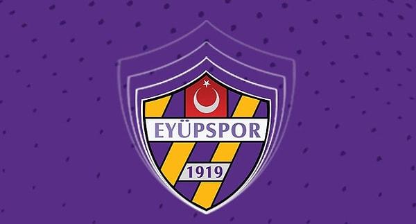 1919'da kurulan Eyüpspor, önümüzdeki sezon süper ligde oynamaya hazırlanıyor. Birinci ligde liderliğini sürdüren mor sarılılar, kurdukları kadro ile süper lig kulübü havası uyandırıyor.