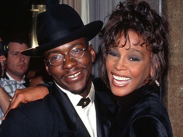 8. "Üniversiteden bir arkadaşım Whitney Houston ve Bobby Brown'un beraber olduğunu söylediğinde kimse ona inanmamıştı çünkü Whitney bir melek gibiyken Bobby bir kabadayıydı."